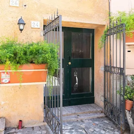 Gasthof Alloggio Chill Out Nel Cuore Della Citta Foligno